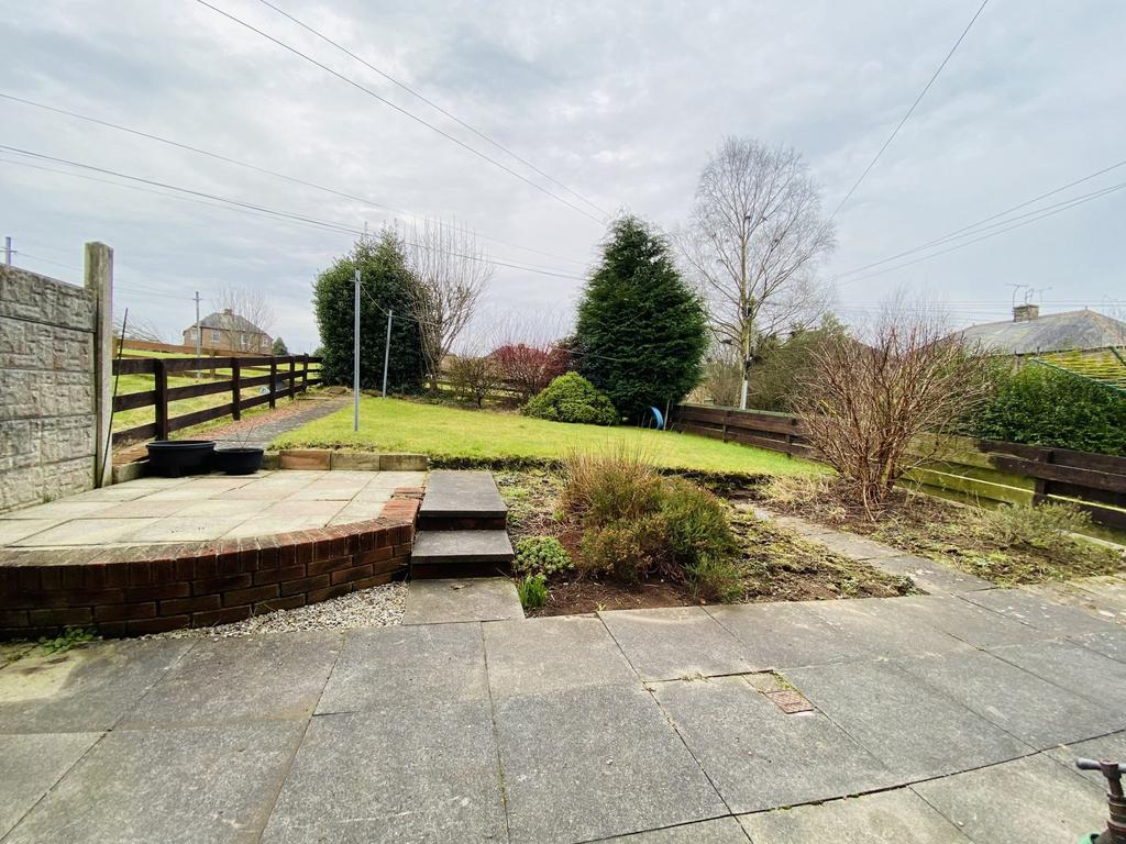 166 Brooms Road, Dumfries, DG1 2 EF - Braidwoods So