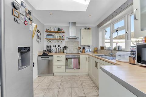 3 bedroom semi-detached house for sale, Raynham Road, Bury St. Edmunds