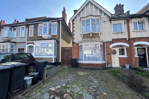 3 bedroom semi-detached house for sale, Brownhill Road, London, SE6