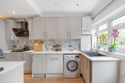 16 Broadlands Road, Bromley, BR1 5DE