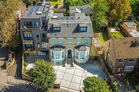 undefined, South Park Hill Road, South Croydon CR2