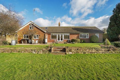 3 bedroom bungalow for sale, Raebarn Close, Cheriton, Alresford, Hampshire, SO24