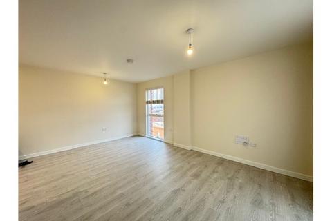 2 bedroom apartment to rent, Hargrave Drive, Harrow HA1