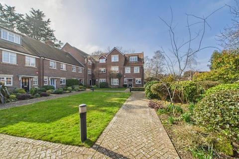 2 bedroom apartment for sale, St. Bartholomews Close, Chichester