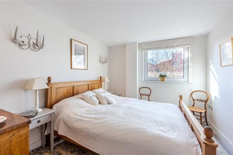 2 bedroom apartment for sale, Anchor House, Smugglers Way, London, SW18