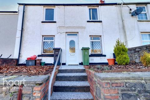 2 bedroom cottage for sale, Snatchwood Road, Pontypool