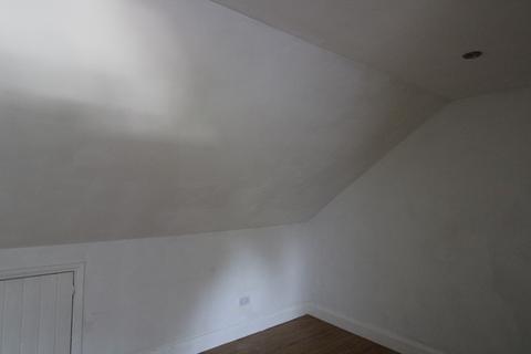 Studio to rent, Bushey, WD23