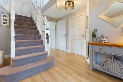 6 Hornbeam Drive, Healing, Grimsby, DN41 7QY