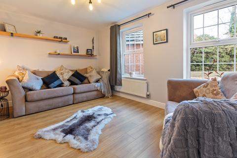 6 Hornbeam Drive, Healing, Grimsby, DN41 7QY