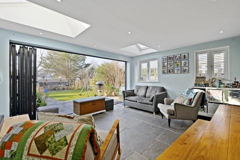 3 bedroom semi-detached house for sale, Osborne Road, Warsash, Southampton, Hampshire. SO31 9GG