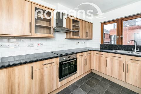 2 bedroom flat to rent, Duke Street, Reading, RG1