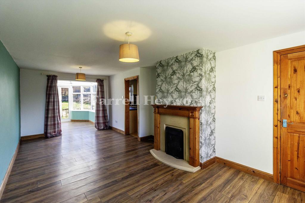 Lounge dining room