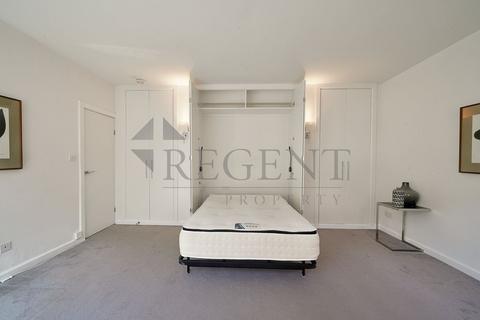 Studio for sale, Swan Court, Chelsea Manor St, SW3