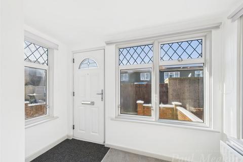 125 Brierley, New Addington, Croydon, CR0 9DR