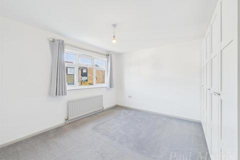 125 Brierley, New Addington, Croydon, CR0 9DR