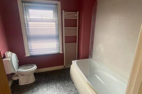 2 bedroom detached house to rent, Littlemoor Lane, Doncaster, DN4
