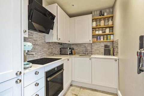 1 bedroom flat for sale, Tierney Road, London