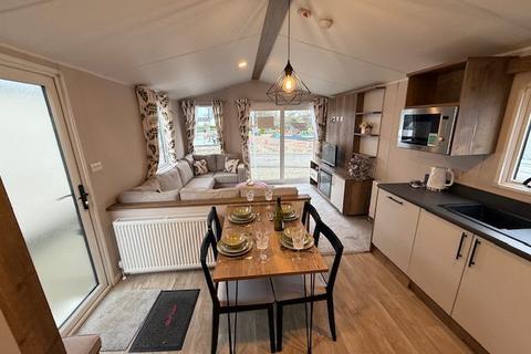 2 bedroom static caravan for sale, Crofthead Holiday Park