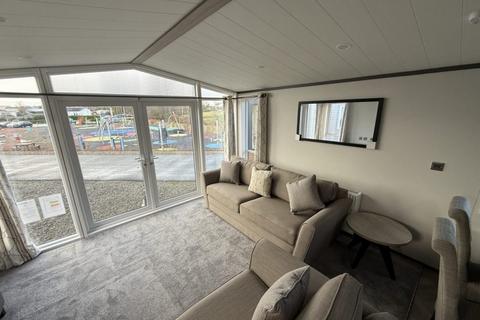 2 bedroom static caravan for sale, Crofthead Holiday Park