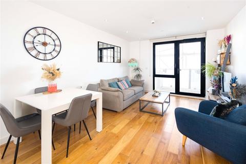 1 bedroom flat for sale, Titanium Point, 24 Palmers Road, Bethnal Green, London, E2