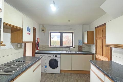 3 bedroom end of terrace house for sale, 46 Camesky Road, Caol, Fort William