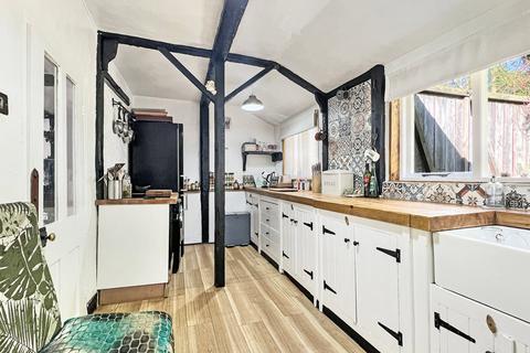 2 bedroom detached house for sale, Braintree Road, Wethersfield, Braintree, CM7