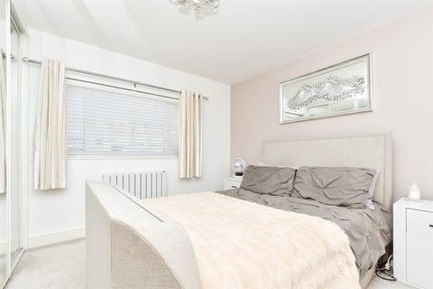 16 Withypitts, Turners Hill, Crawley, RH10 4PJ