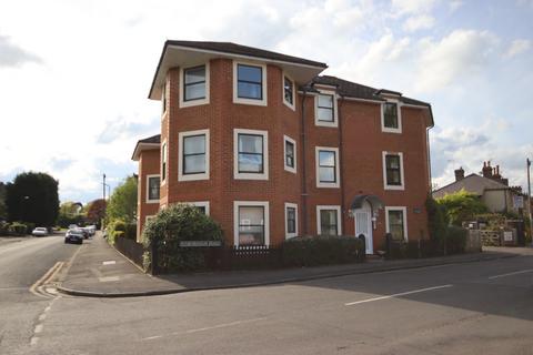 Close To Town & Station, Maidenhead