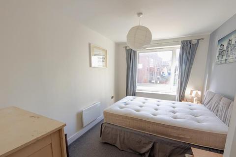 1 bedroom apartment to rent, Bramwell Place, Woking GU21