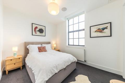 2 bedroom flat to rent, Spa Road, London SE16