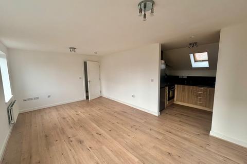 2 bedroom flat to rent, Oaklands Place, Gipton, Leeds, West Yorkshire, LS8