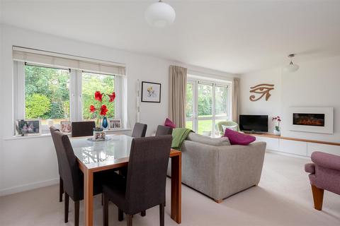 2 bedroom apartment for sale, Riseborough House, Rawcliffe Lane, York, YO30 6NQ