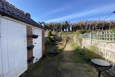 2 bedroom terraced house for sale, Redland Road, Malvern