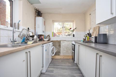 4 bedroom terraced house for sale, Linden Crescent, Folkestone, CT19