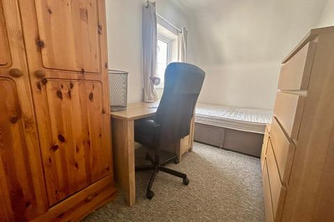 30 Bathurst Road, Cirencester, GL7 1SA