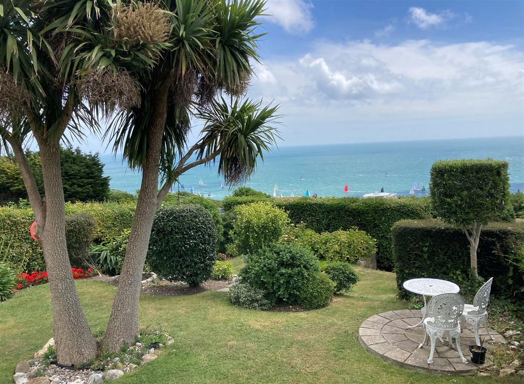 Garden &amp; Sailing View*