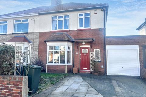 3 bedroom semi-detached house for sale, Haig Avenue, Monkseaton, Whitley Bay, Tyne and Wear, NE25 8JG