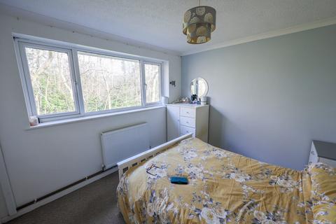 50 Higher Woodside, St Austell, PL25 5EH