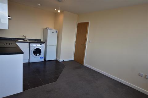 1 bedroom flat to rent, Burleys Way, Leicester