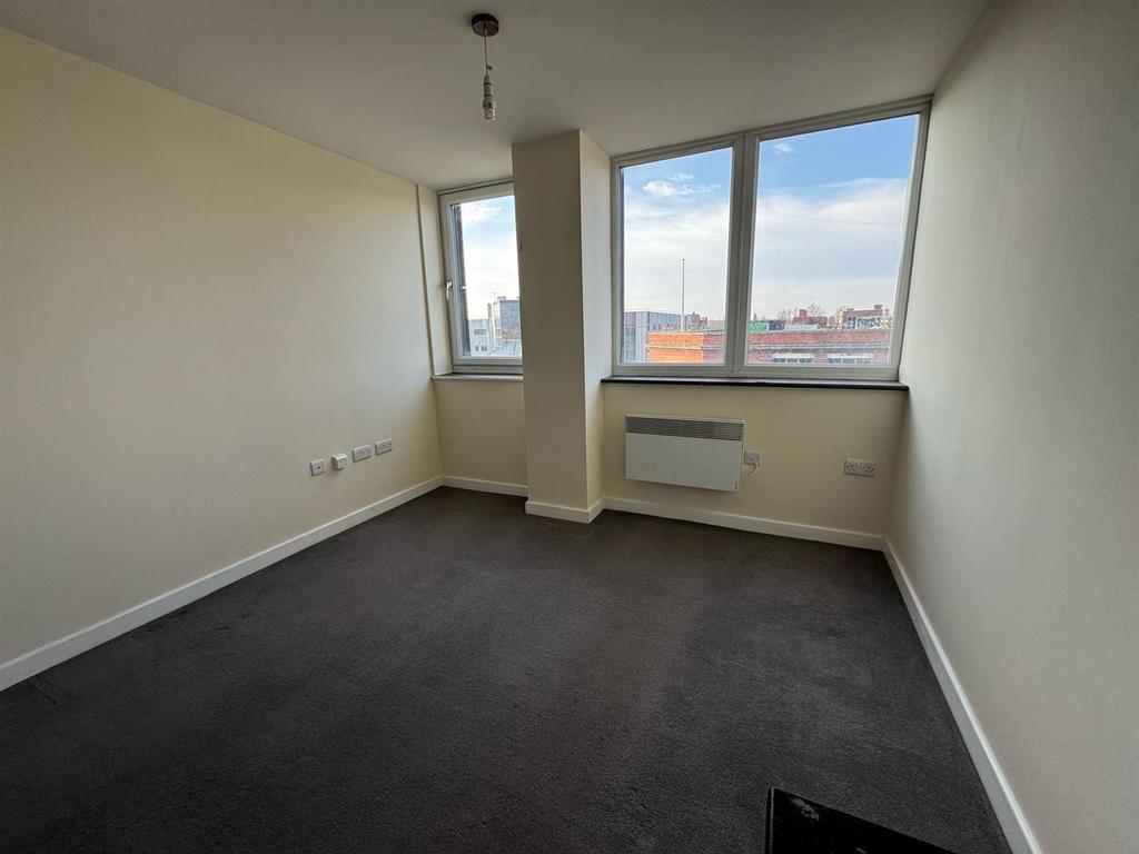 LIVING ROOM 2.jpeg