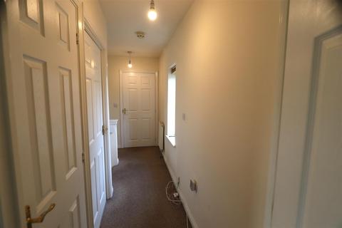 2 bedroom apartment to rent, Russell Street, Willenhall