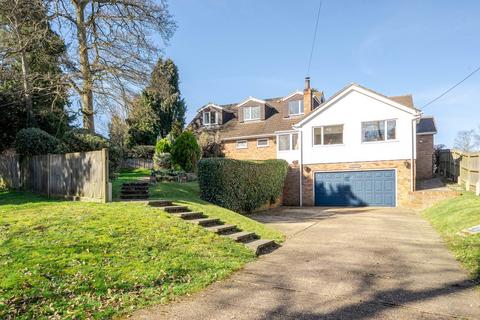 5 bedroom detached house for sale, Church Road, Flitwick, MK45