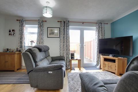 12 Bosuns Close, Fareham, PO16 0TQ