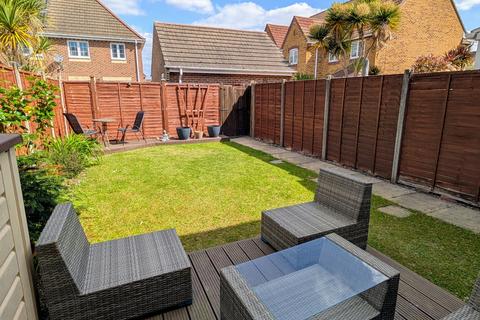 12 Bosuns Close, Fareham, PO16 0TQ