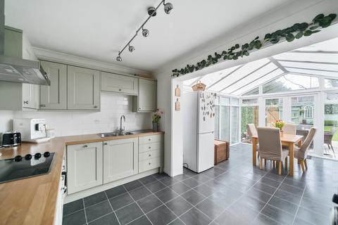 2 bedroom terraced house for sale, Torridge Gardens, West End, Southampton, Hampshire, SO18