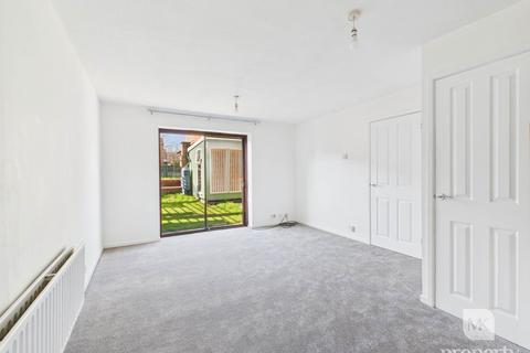 3 bedroom semi-detached house to rent, Bolan Court, Milton Keynes MK8