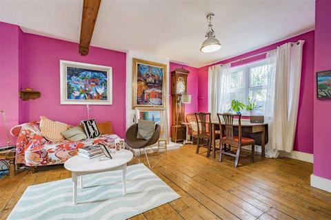 3 bedroom house for sale, North Lane, Teddington TW11