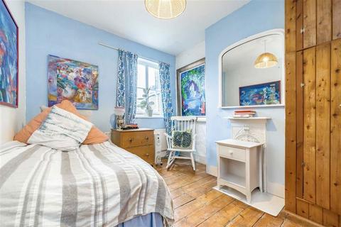 3 bedroom house for sale, North Lane, Teddington TW11