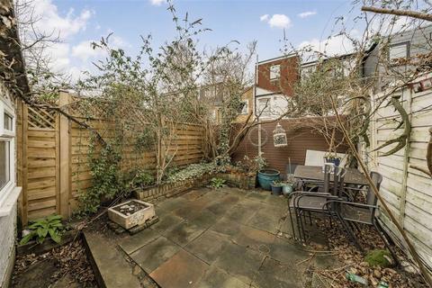 3 bedroom house for sale, North Lane, Teddington TW11