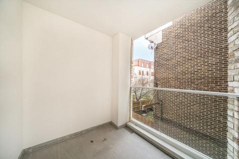 1 bedroom flat for sale, Powell Road, London E5
